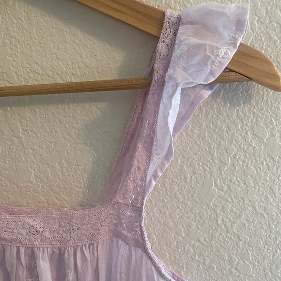 Soft Pink Free People Crop Top - Picture 2 of 5